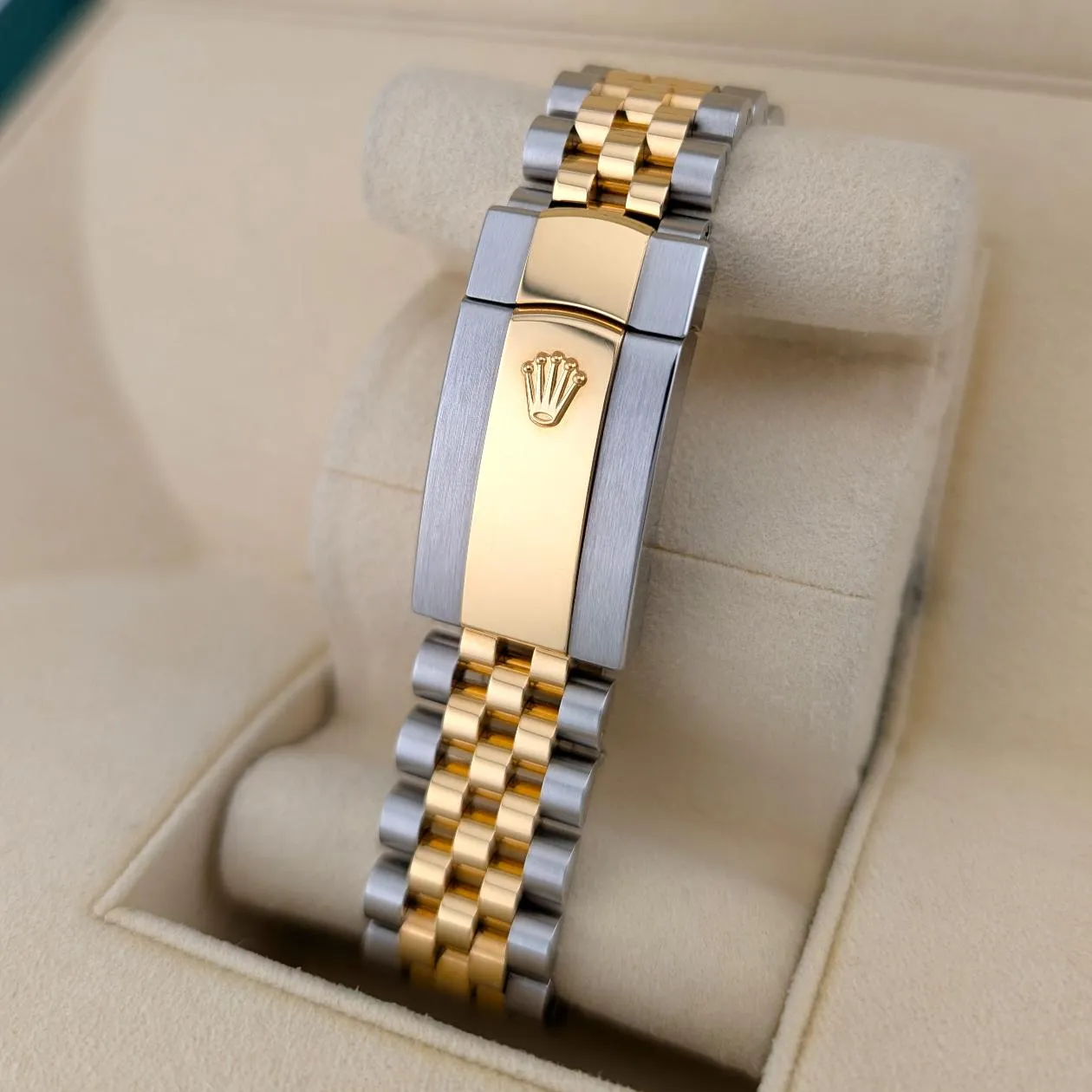 Rolex Datejust 41 126333 Price in Australia | $23k - image 6