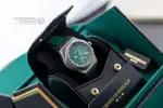 Girard Perregaux Laureato Absolute Aston Martin F1 Edition (2025) - Ref. 81070-21-3405-1CX | Watch Scout thumbnail 4