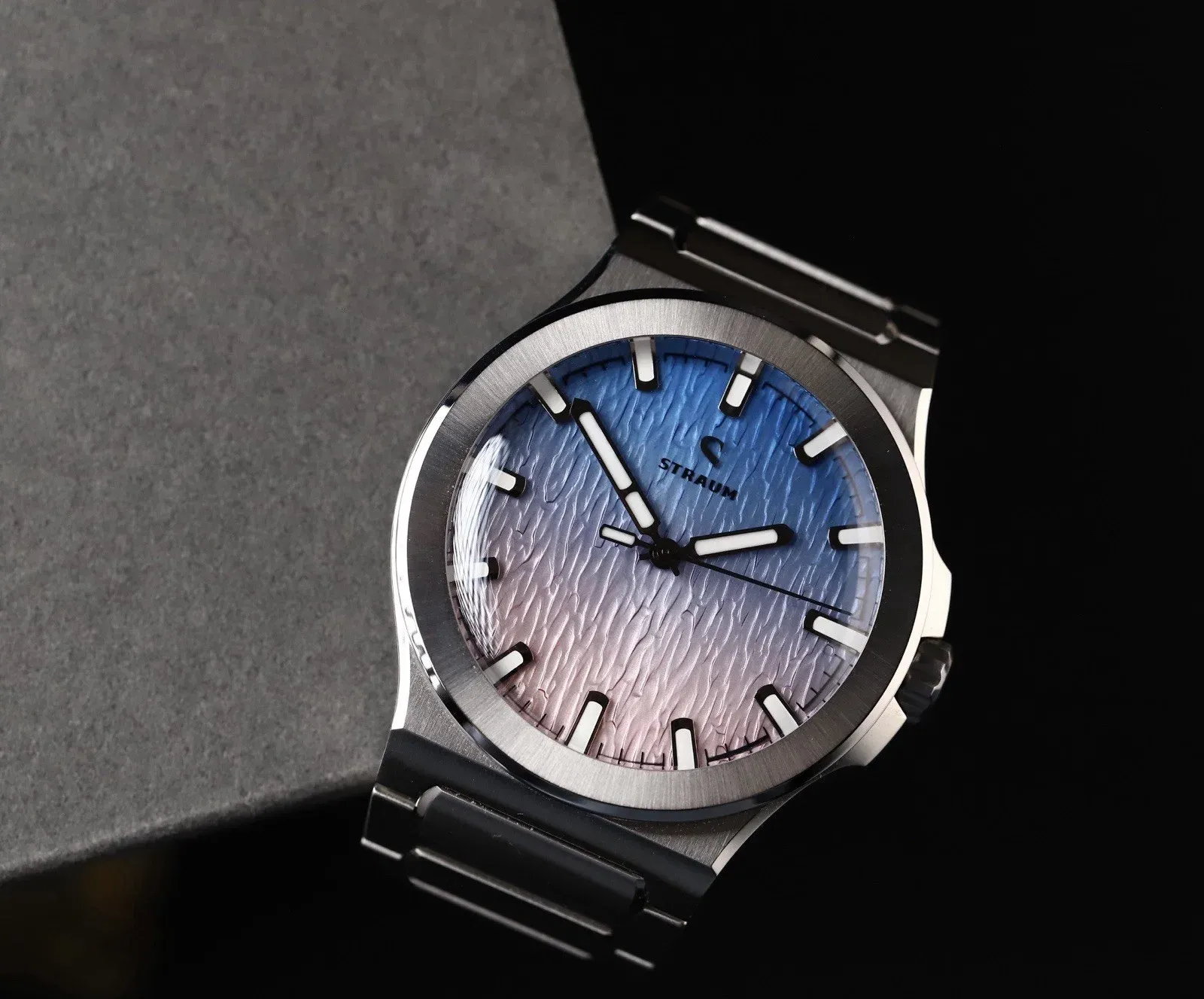Straum Jan Mayen Alpine Glow (2026) - Ref. 2026 | Watch Scout - image 2