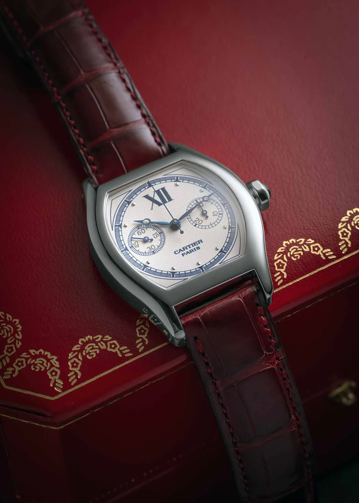 Cartier Tortue Monopusher White Gold Collection Privée CPCP (2003) - Ref. 2396 | Watch Scout - image 2