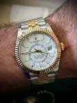 Rolex Sky-Dweller (2022) - Ref. 326933 | Watch Scout thumbnail 9