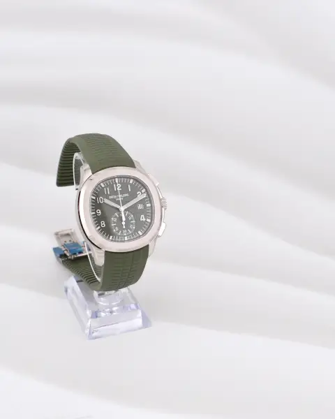Patek Philippe Aquanaut Ref. 5968G-010