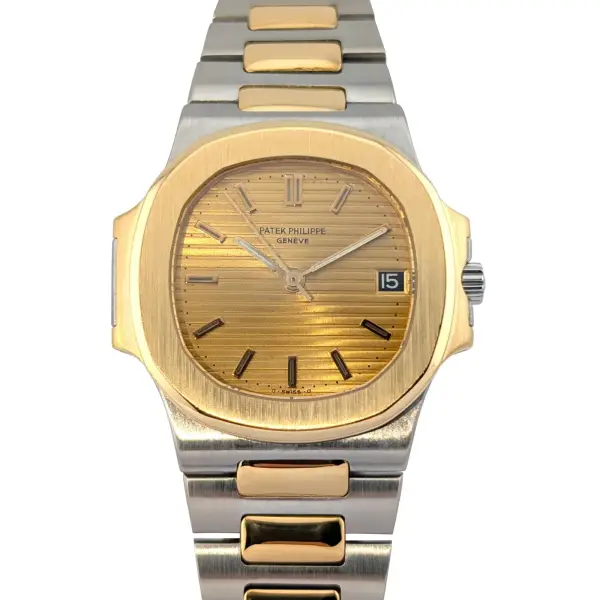Patek Philippe Nautilus Mid-Size