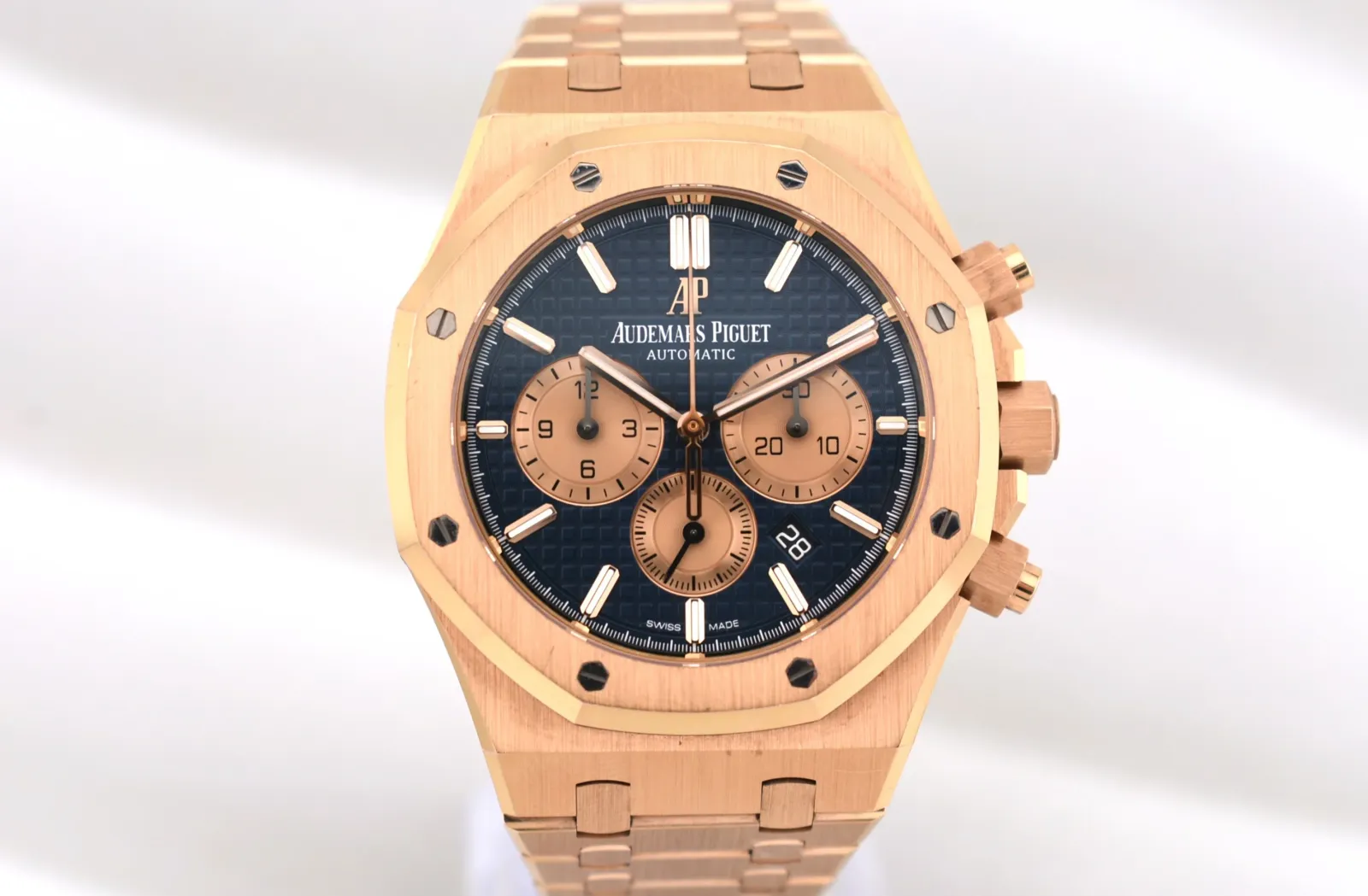 Audemars Piguet Royal Oak Chronograph 26331OR, photo 2 of 9