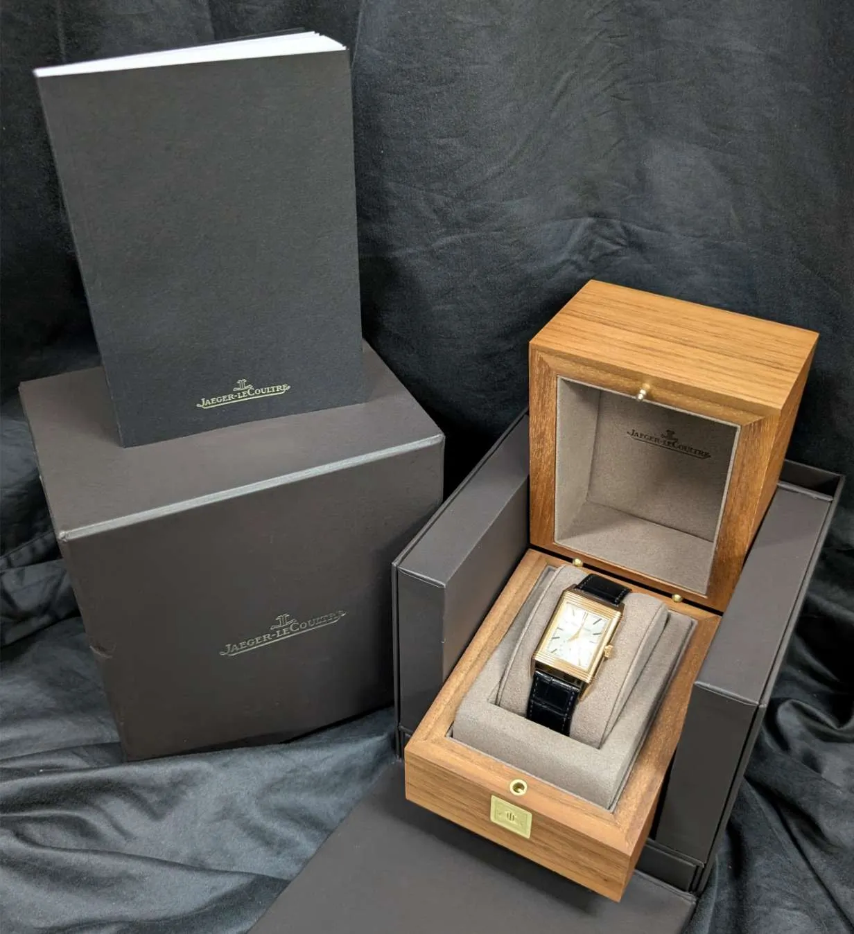 Jaeger-LeCoultre Reverso (2024) - Ref. Q7132521 | Watch Scout - image 2