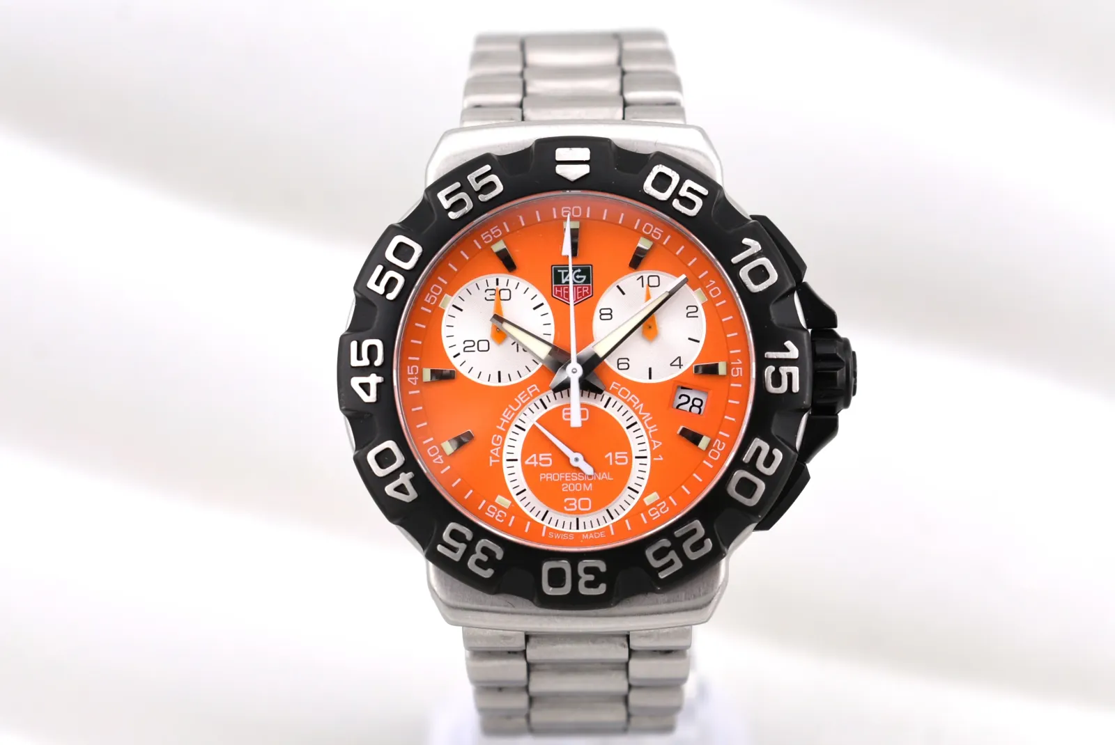 TAG Heuer Formula 1 (2011) - Ref. CAH1113BA085 | Watch Scout - image 2
