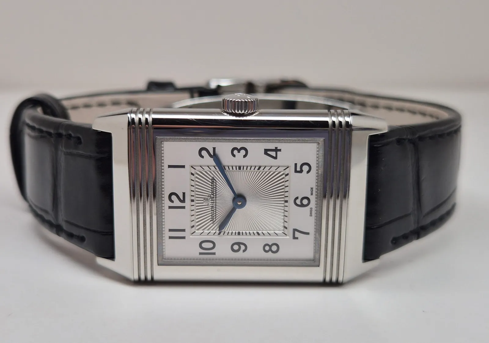 Jaeger LeCoutre Reverso Classic Medium Q2548440 Price in Australia | $8.8k - image 2