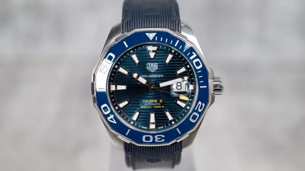 TAG Heuer Aquaracer 300M Ref. WAY201B.FT6150