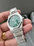 Girard Perregaux Laureato (2025) - Ref. 81010-11-3153-1CM | Watch Scout thumbnail 15
