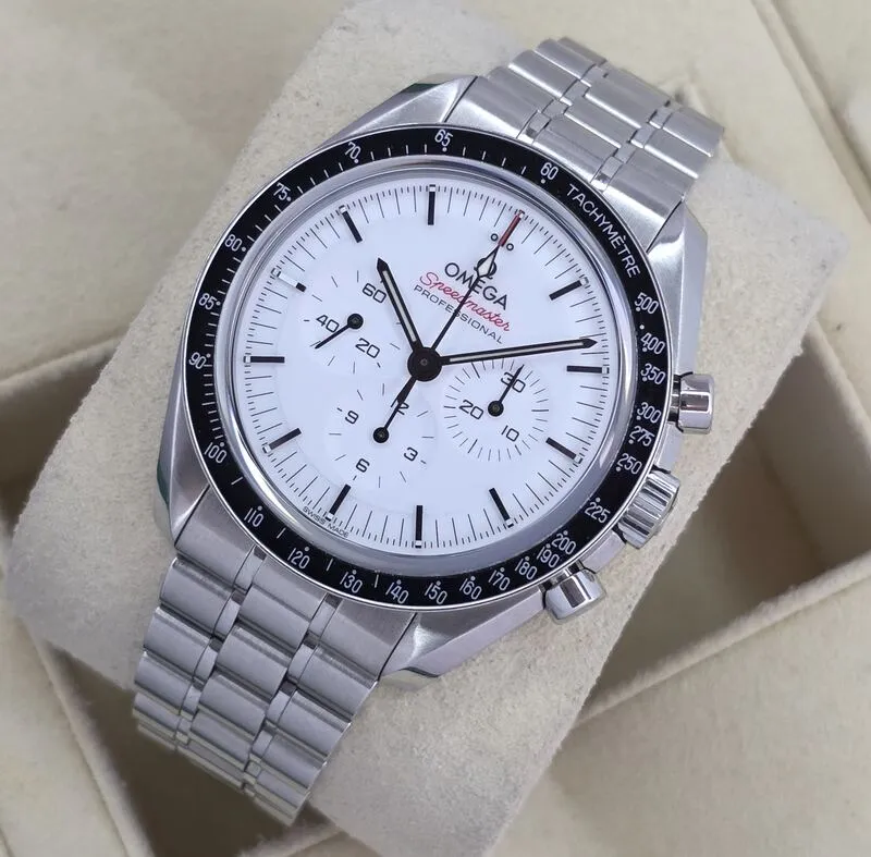 Omega Speedmaster (2024) - Ref. 310.30.42.50.04.001 | Watch Scout - image 2