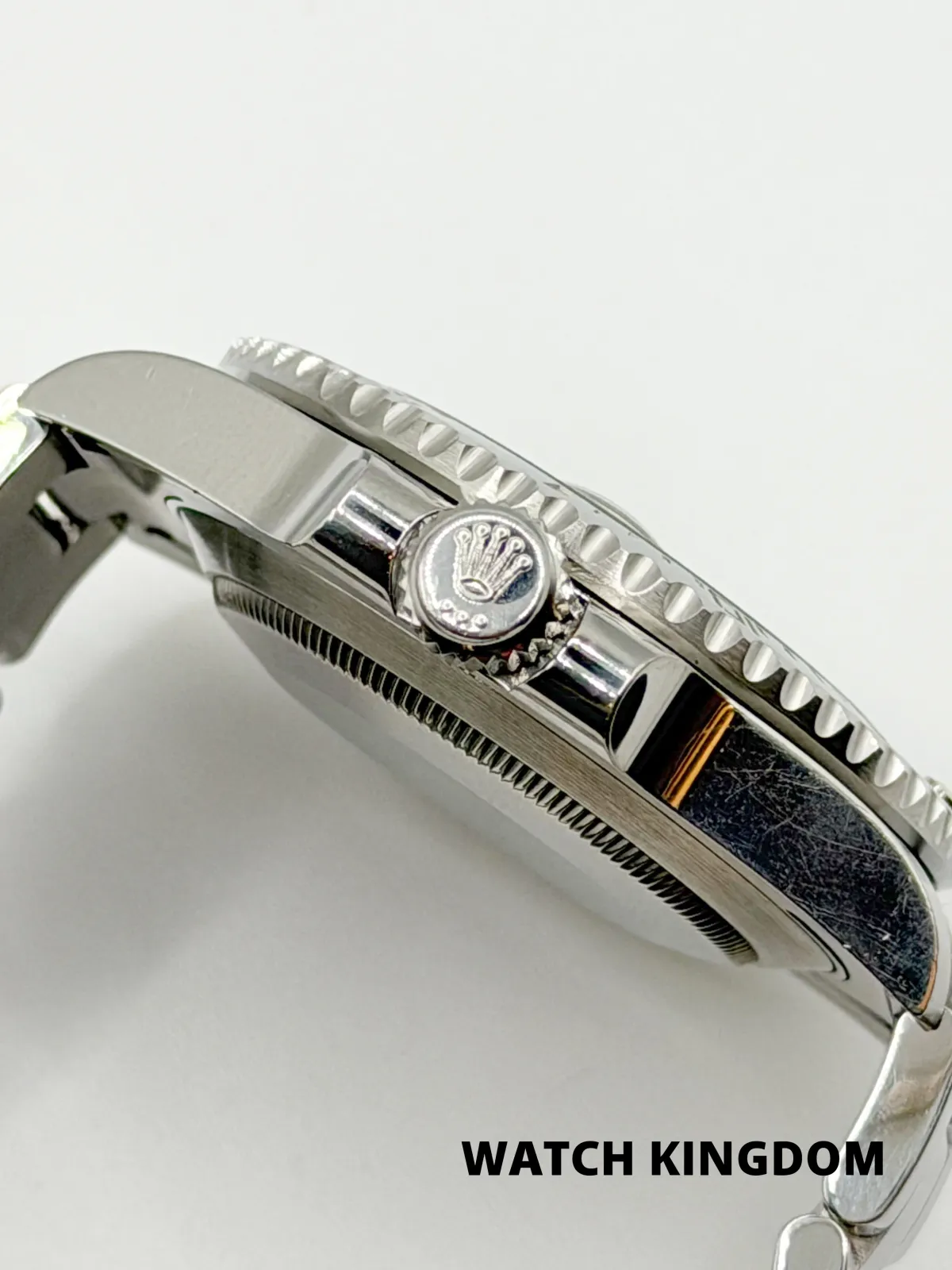 Rolex Submariner Date 116610LV Price in Australia | $35k - image 2