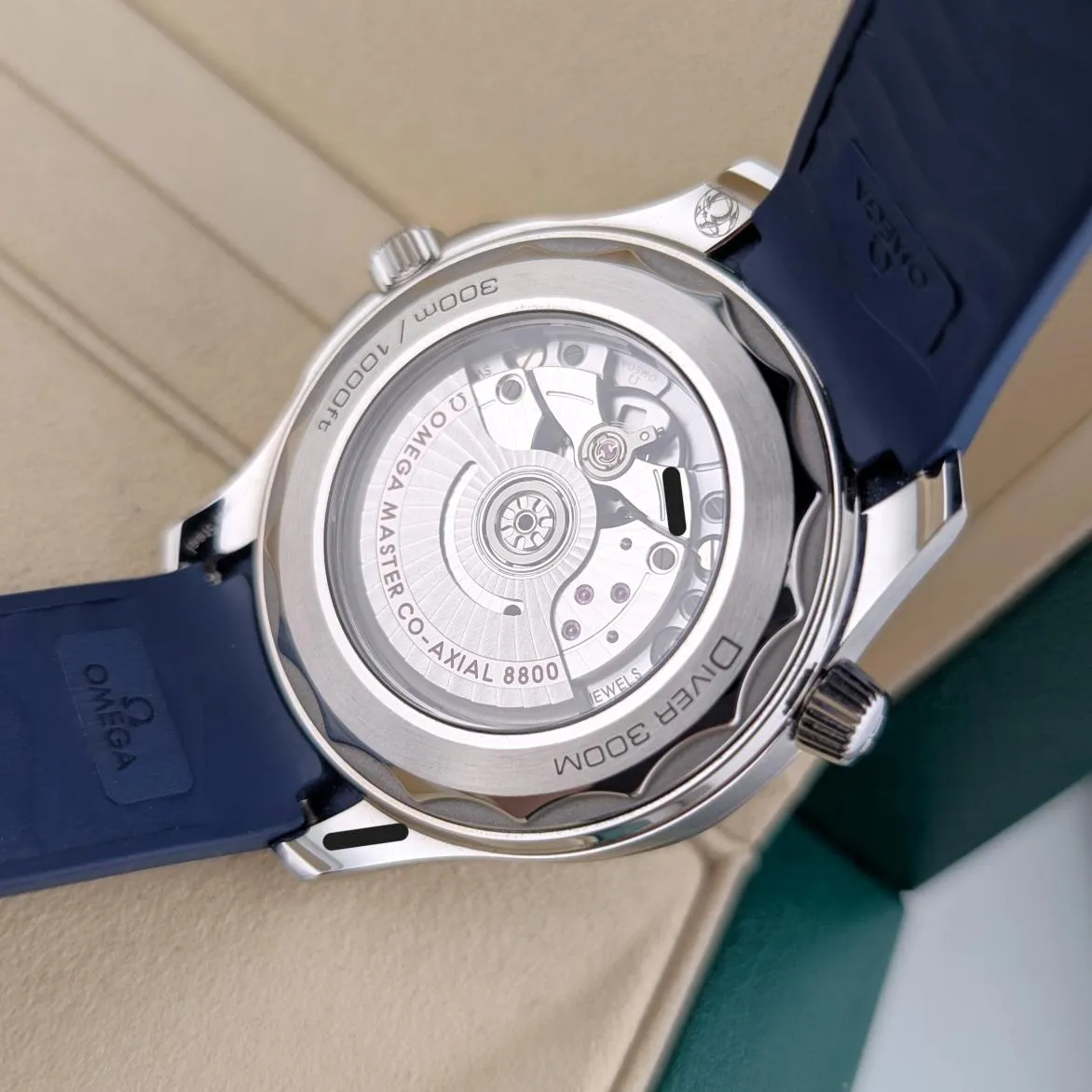 Omega Seamaster Diver 300M 210.32.42.20.06.001, photo 10 of 10