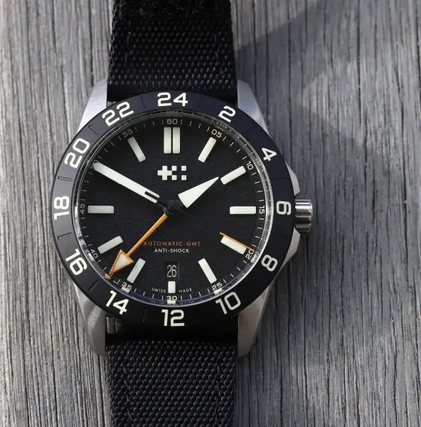 Christopher Ward C63 Sealander Extreme GMT Ref. C63 SEALANDER EXTREME GMT BLACK