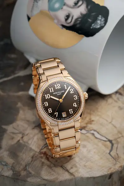 Patek Philippe Twenty~4 Automatic
