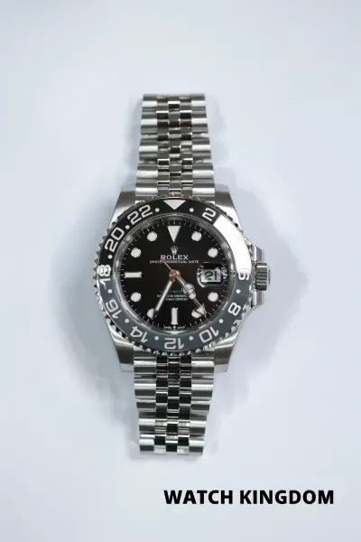Rolex GMT-Master II Ref. 126710GRNR