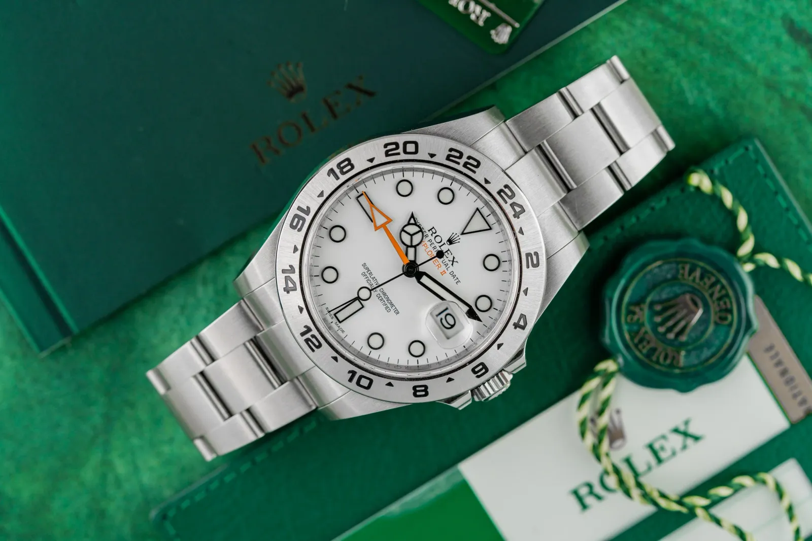 Rolex Explorer II (2016) - Ref. 216570 | Watch Scout - image 2