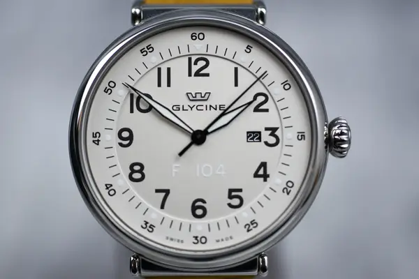 Glycine F 104