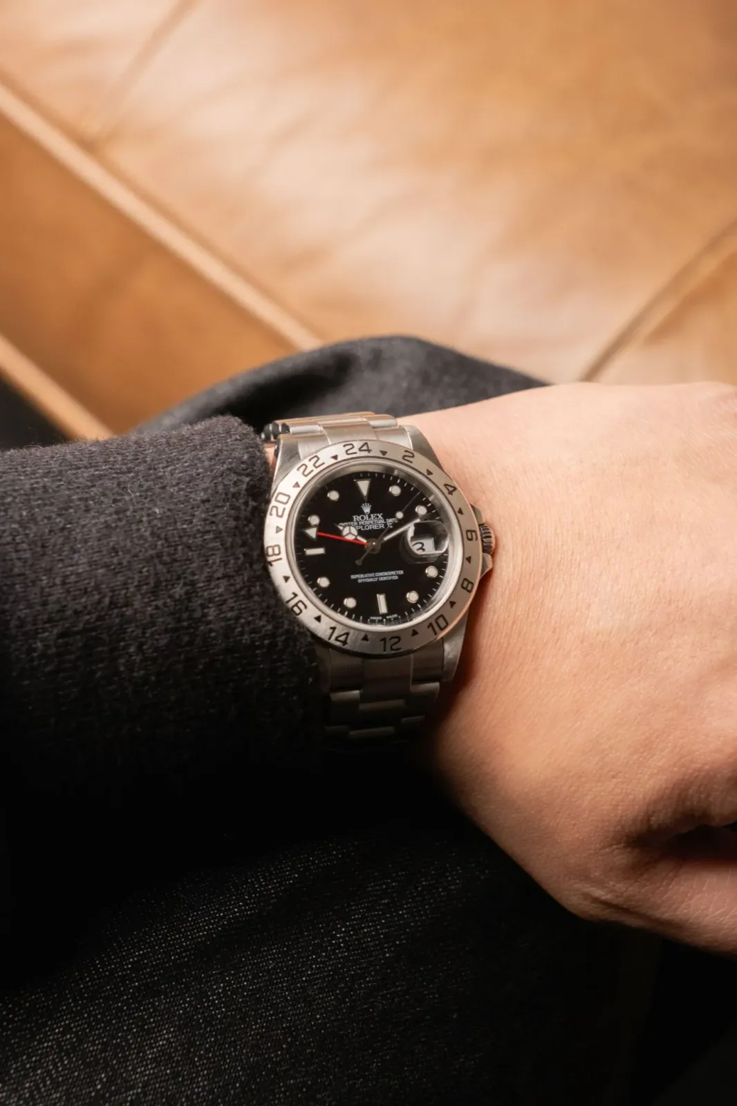 Rolex Explorer II 16570, photo 2 of 10