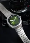 H.Moser & Cie. Streamliner Centre Seconds Matrix Green Fumé (2025) - Ref. 6201-1200 | Watch Scout thumbnail 1