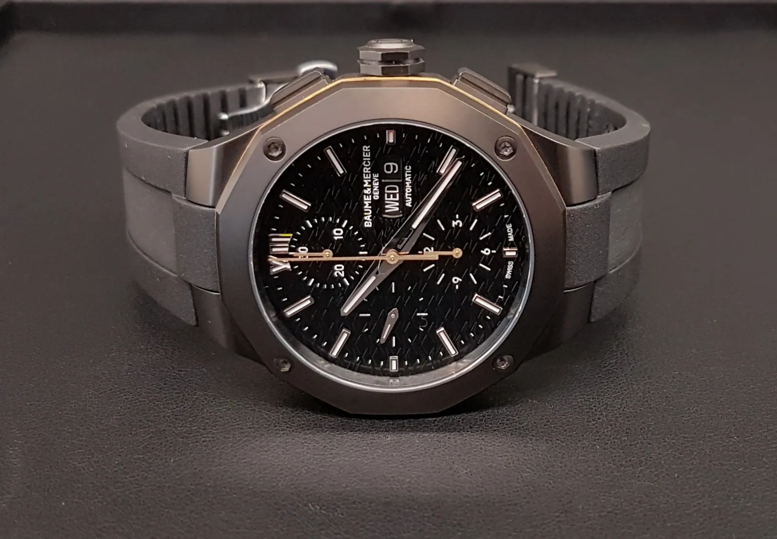 Baume & Mercier Riviera Black 43mm Auto Chronograph MOA10625, photo 4 of 4
