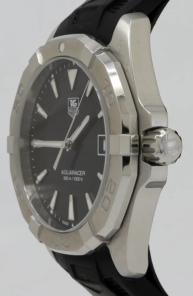 TAG Heuer Aquaracer - Ref. WAY1110 | Watch Scout - image 2
