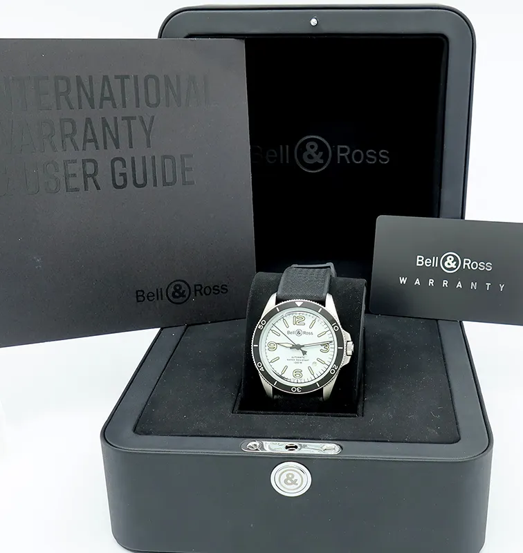 Bell & Ross BR V2-92 Limited Edition Full Lum BR V2-92 FULL LUM, photo 7 of 7