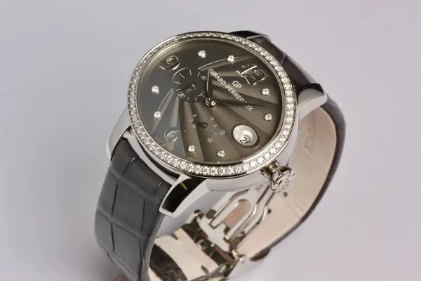 Girard Perregaux Cats Eye