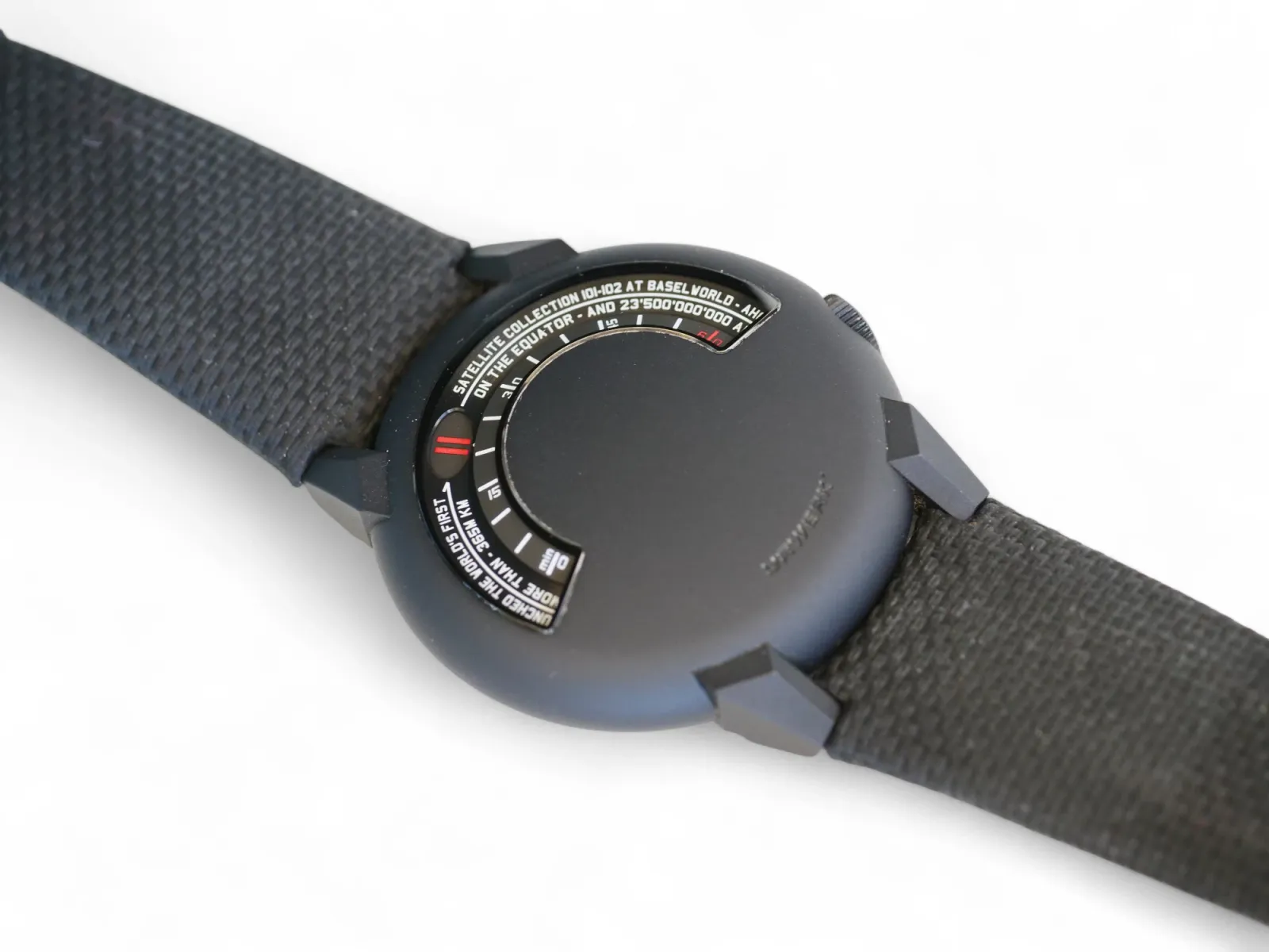 Urwerk UR-102 "RELOADED", photo 15 of 15