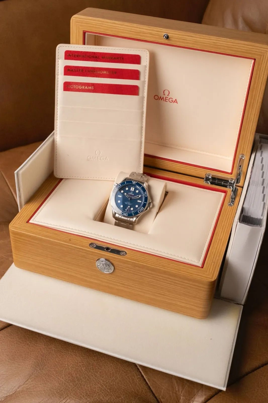 Omega Seamaster Diver 300M 210.30.42.20.03.001, photo 12 of 12