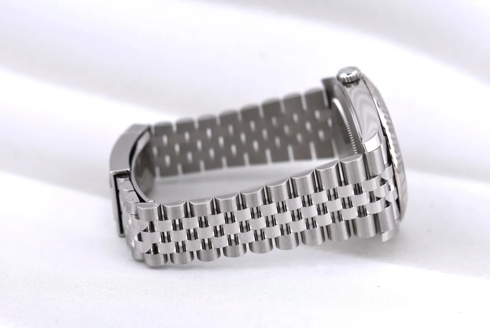 Rolex Datejust 41 126334 Price in Australia | $30k - image 9