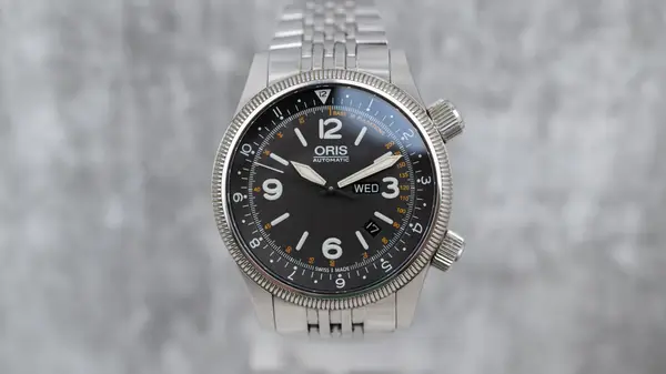 Oris Big Crown Royal Flying Doctor Service Limited Edition