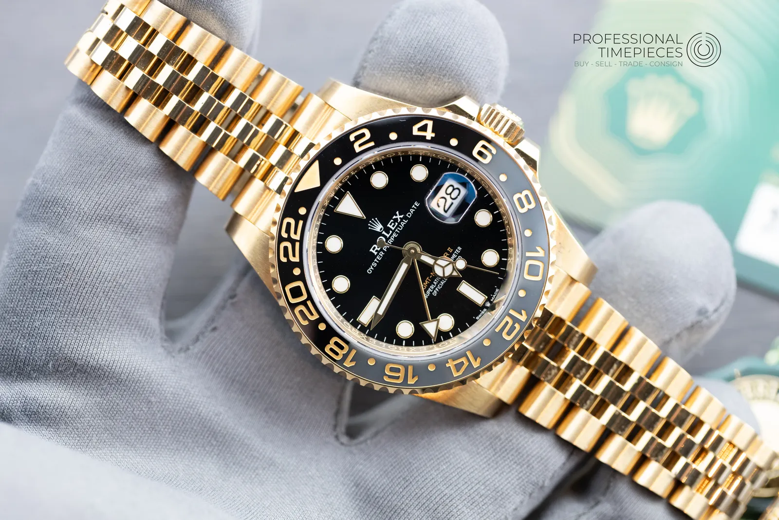 Rolex GMT-Master II (2023) - Ref. 126718GRNR | Watch Scout - image 2