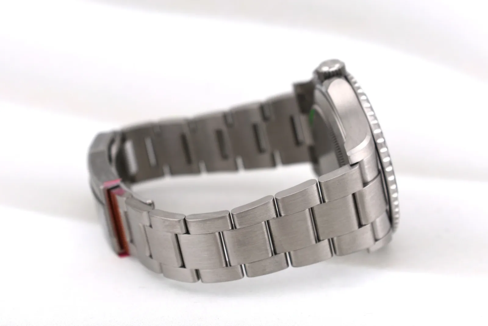 Rolex Yachtmaster 42 226627 Price in Australia | $40k - image 9