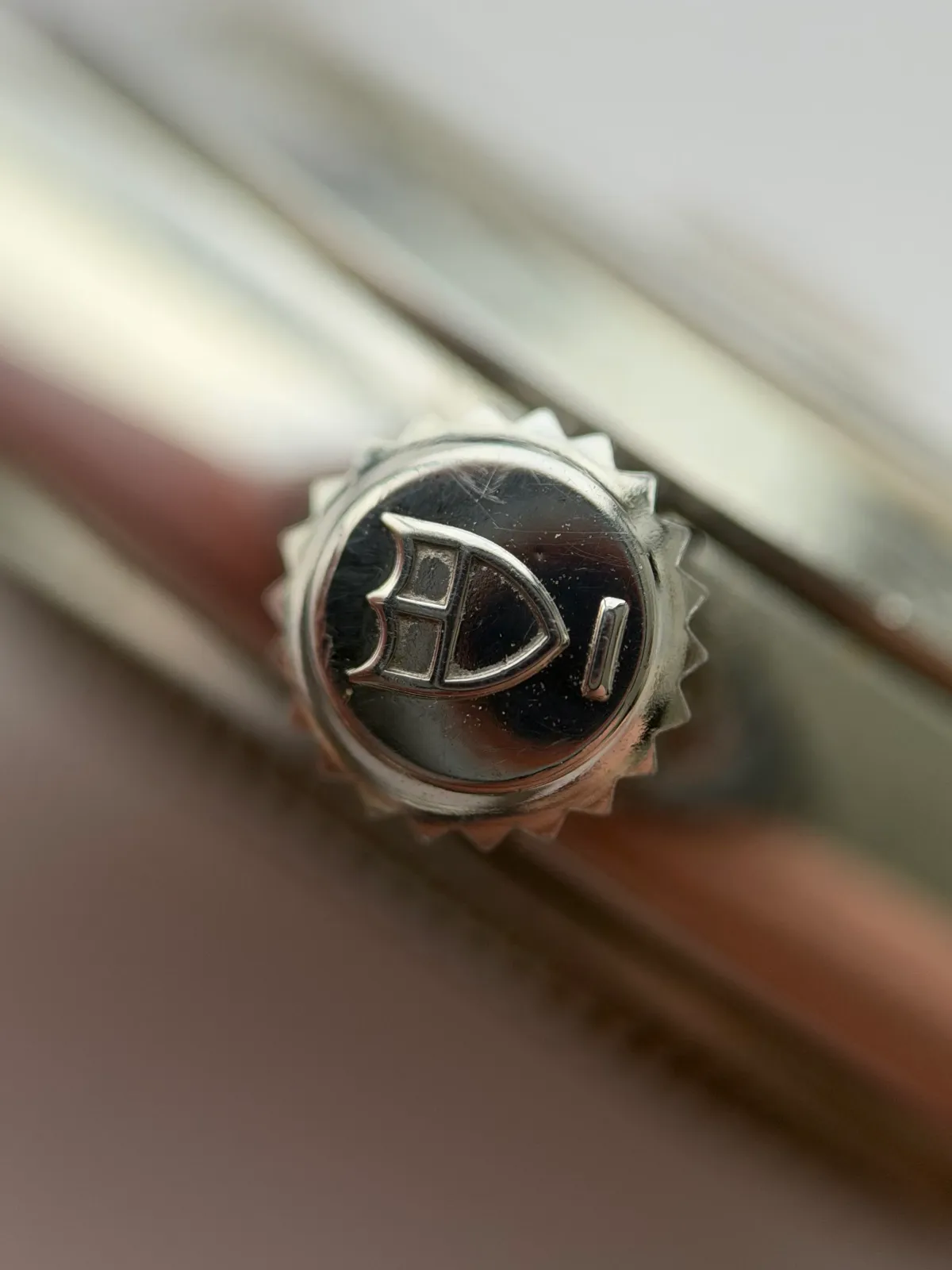 Tudor Princess Date 92400, photo 4 of 4