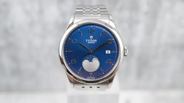 Tudor 1926 Luna