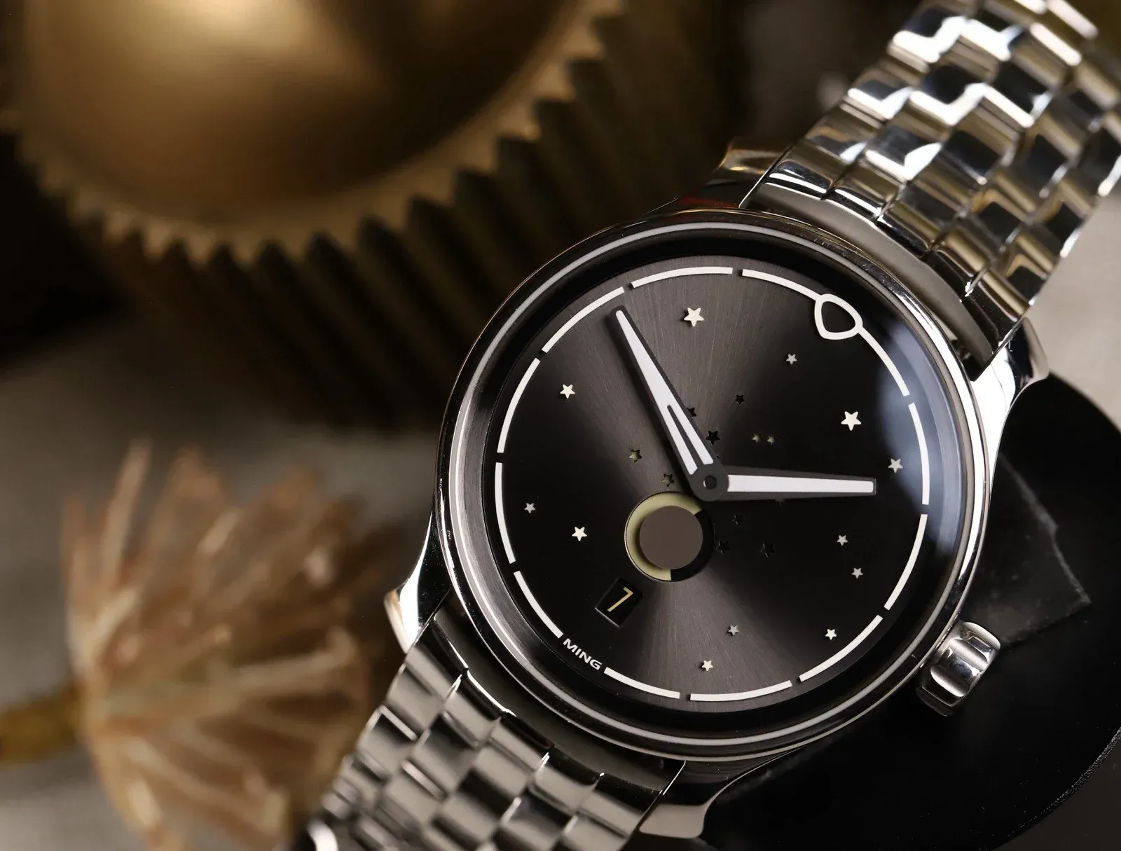 Ming 37.05 Moonphase Series 2, photo 18 of 18