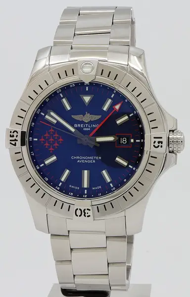 Breitling Avenger Automatic GMT 45