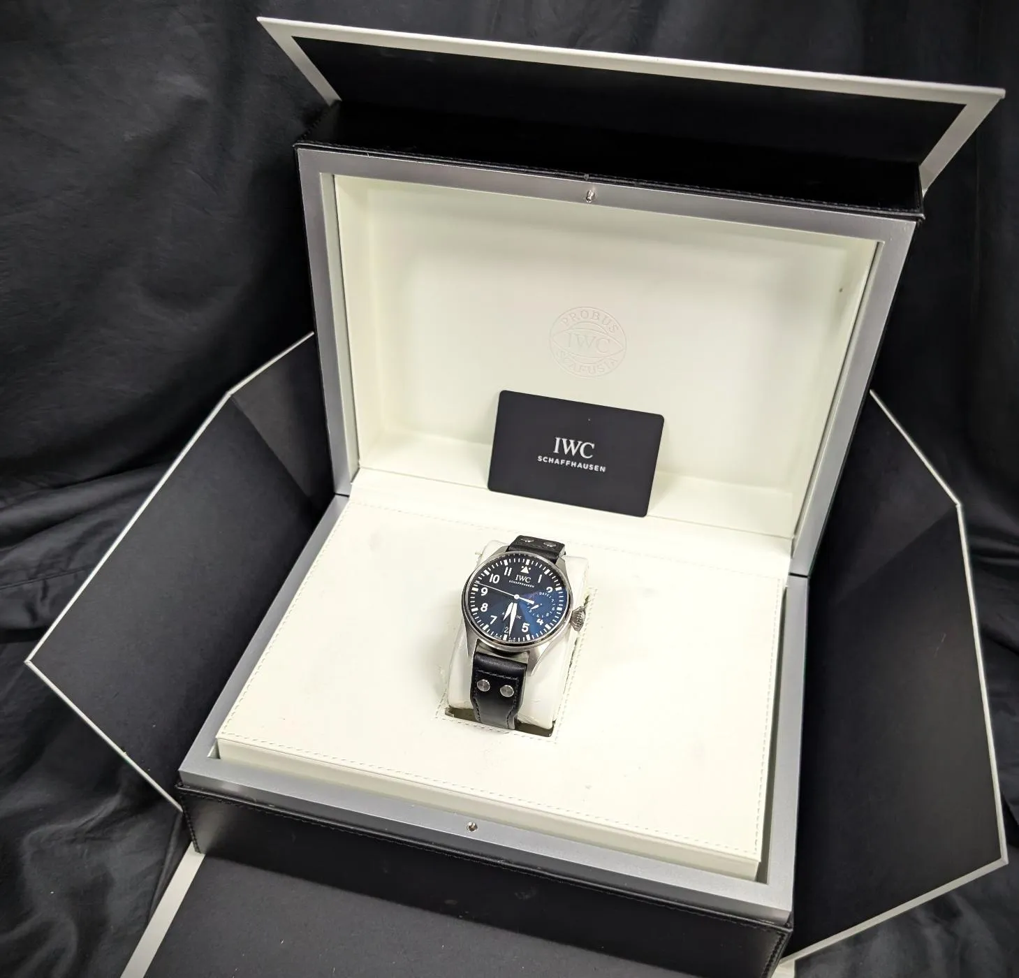 IWC Big Pilot's Watch IW501001 Price in Australia | $11k - image 2