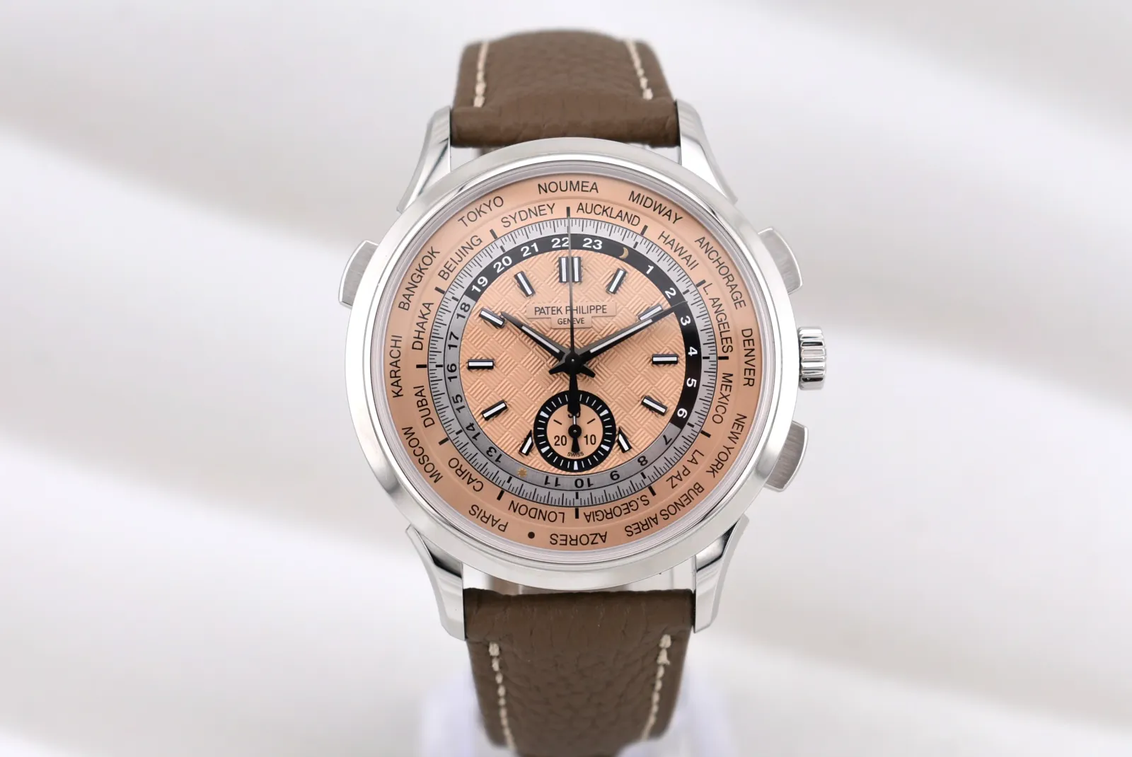 Patek Philippe World Time (2024) - Ref. 5935A | Watch Scout - image 2