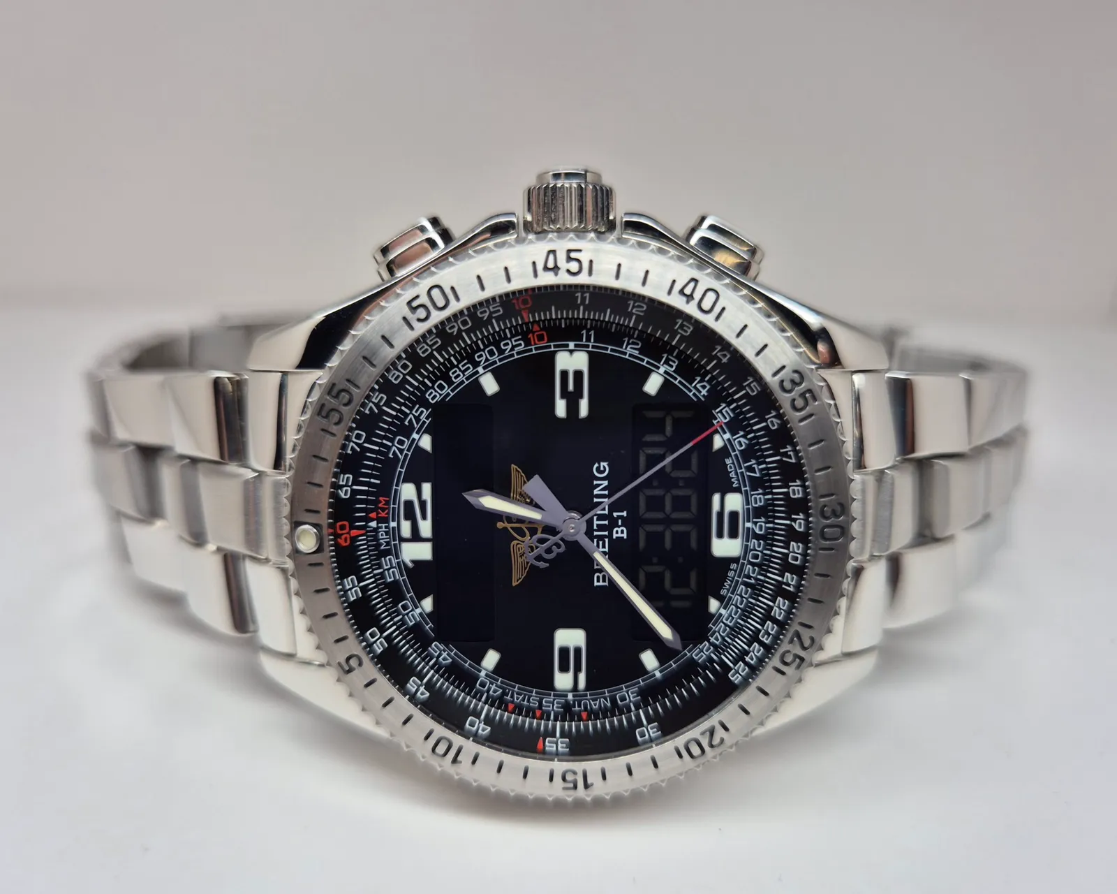 Breitling B-1 Pilots A68362, photo 4 of 4