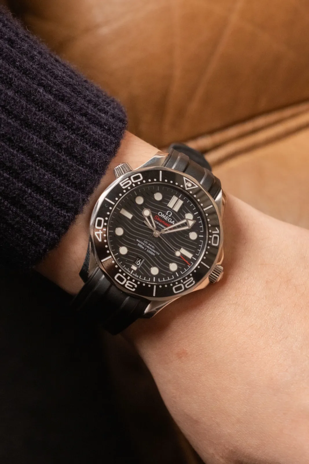 Omega Seamaster Diver 300M 210.32.42.20.01.001 Price in Australia | $6k - image 2