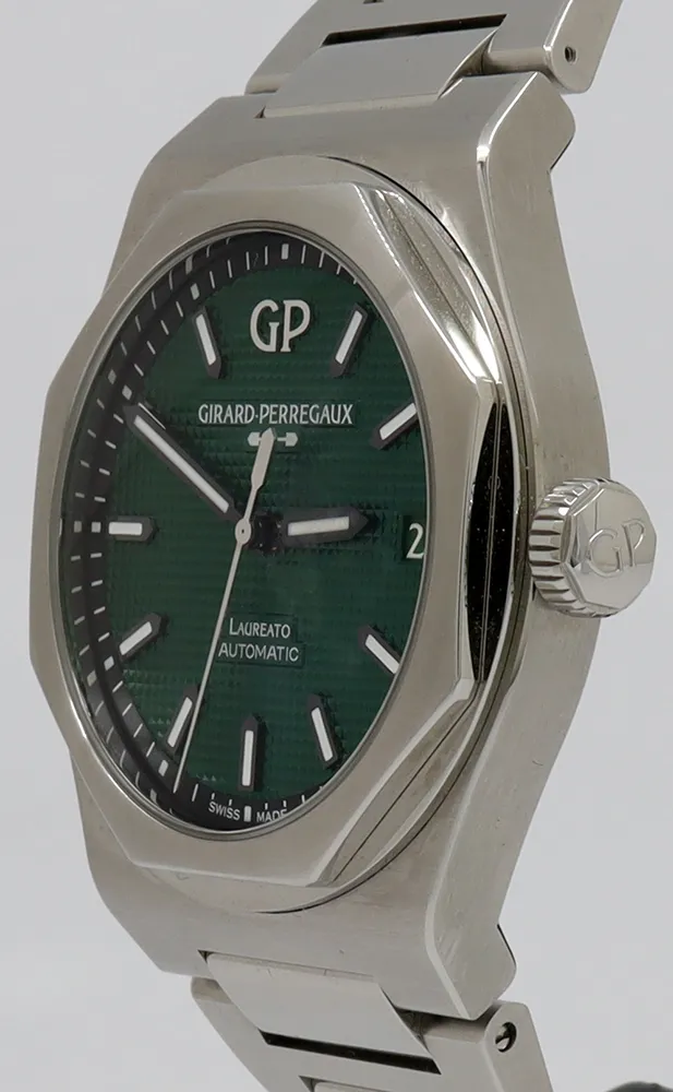 Girard Perregaux Laureato 42mm 81010-11-3153-1CM Price in Australia | $13k - image 2