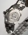 Vacheron Constantin Overseas (1990s) - Ref. 42052 | Watch Scout thumbnail 8