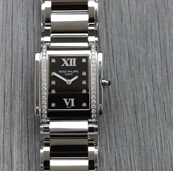 Patek Philippe Twenty-4 Ref. 4910/10A-001