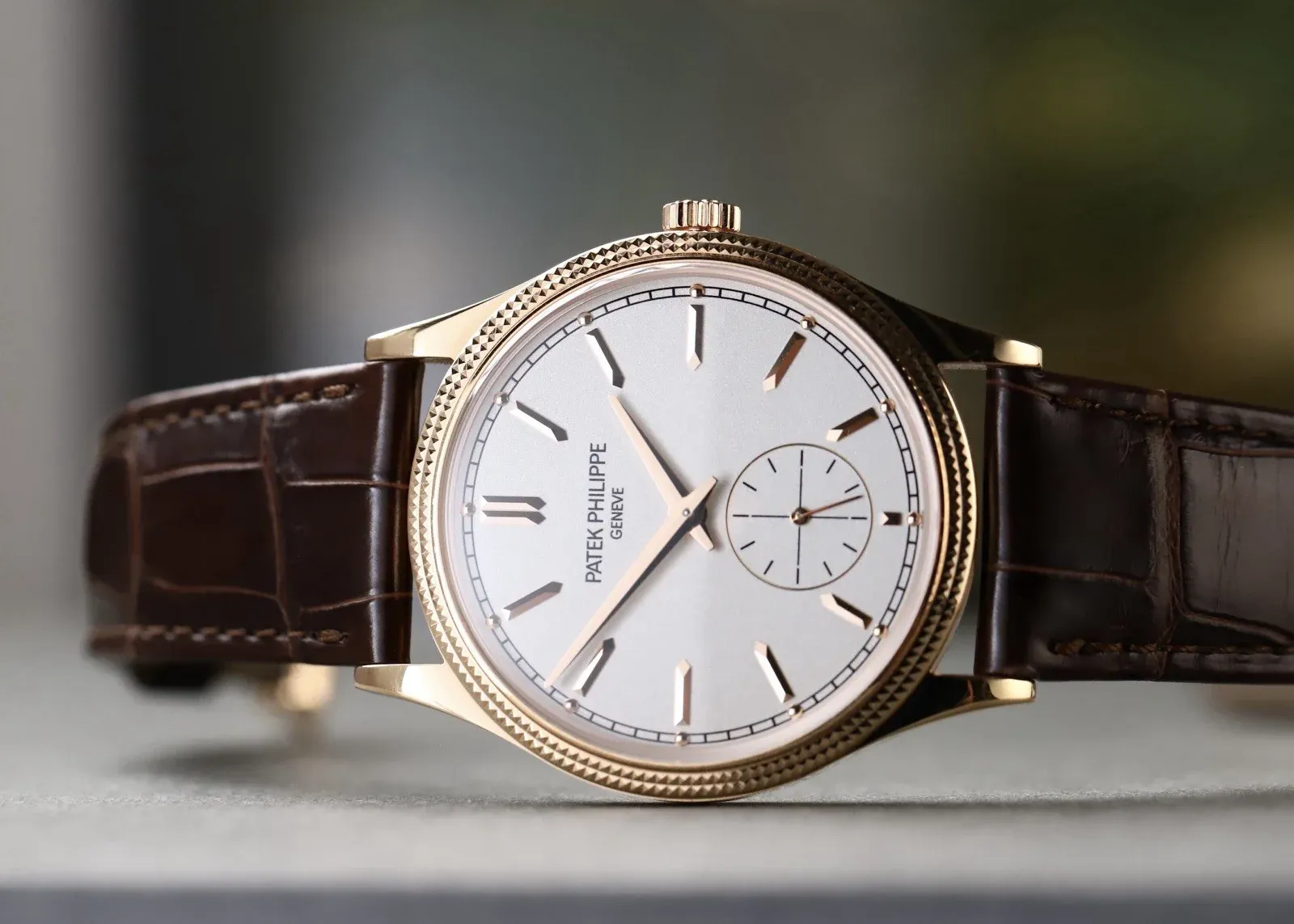 Patek Philippe Calatrava (2023) - Ref. 6119R-001 | Watch Scout - image 2