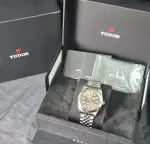 Tudor Black Bay (2024) - Ref. 79680 | Watch Scout thumbnail 2