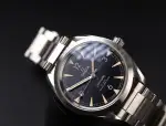 Omega Seamaster Aqua Terra (2023) - Ref. 220.10.40.20.01.001 | Watch Scout thumbnail 7