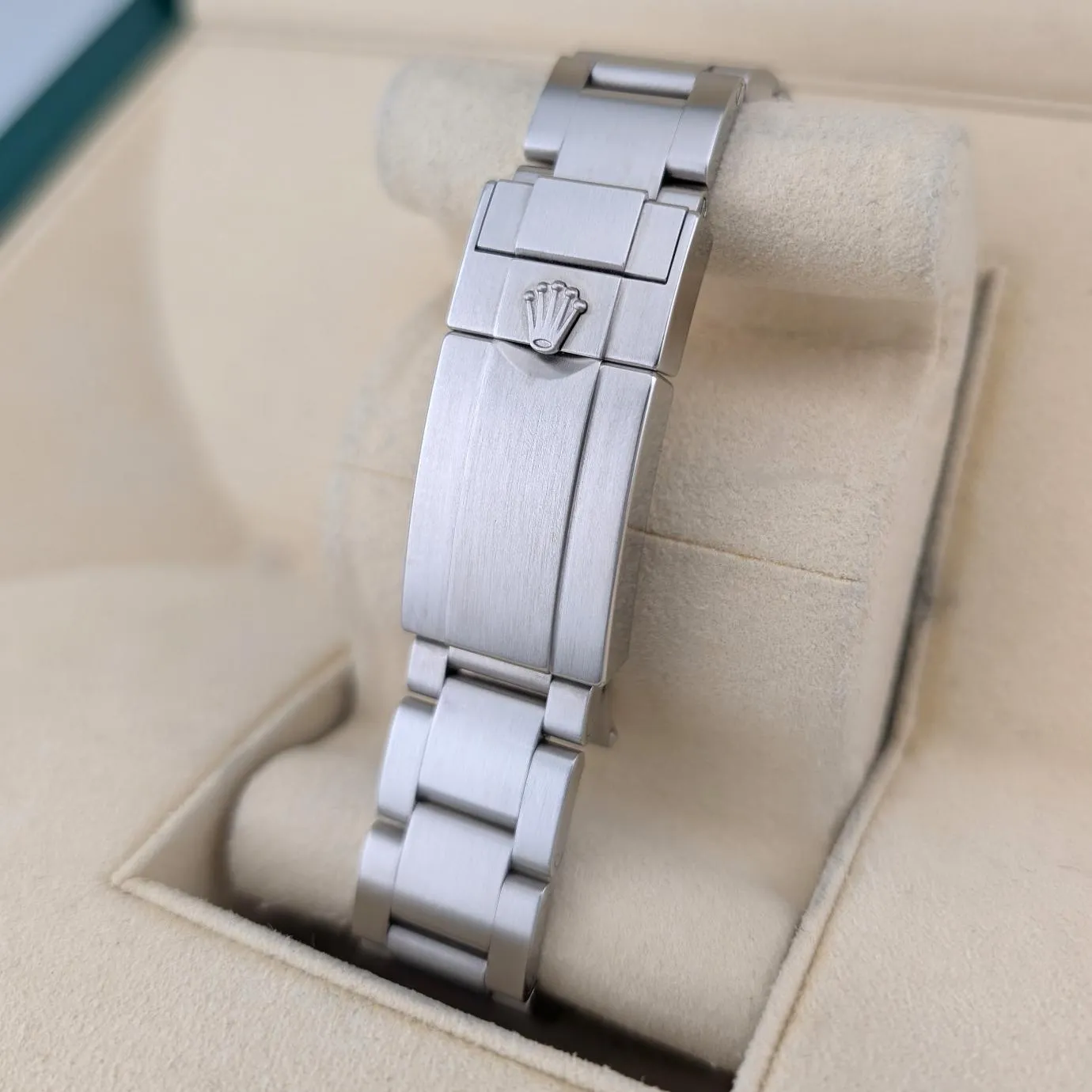 Rolex Explorer II 216570, photo 6 of 6