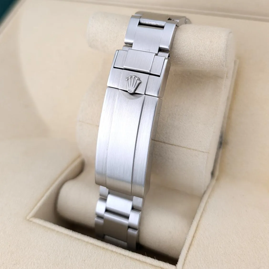 Rolex Submariner Date 116610LN Price in Australia | $15k - image 5