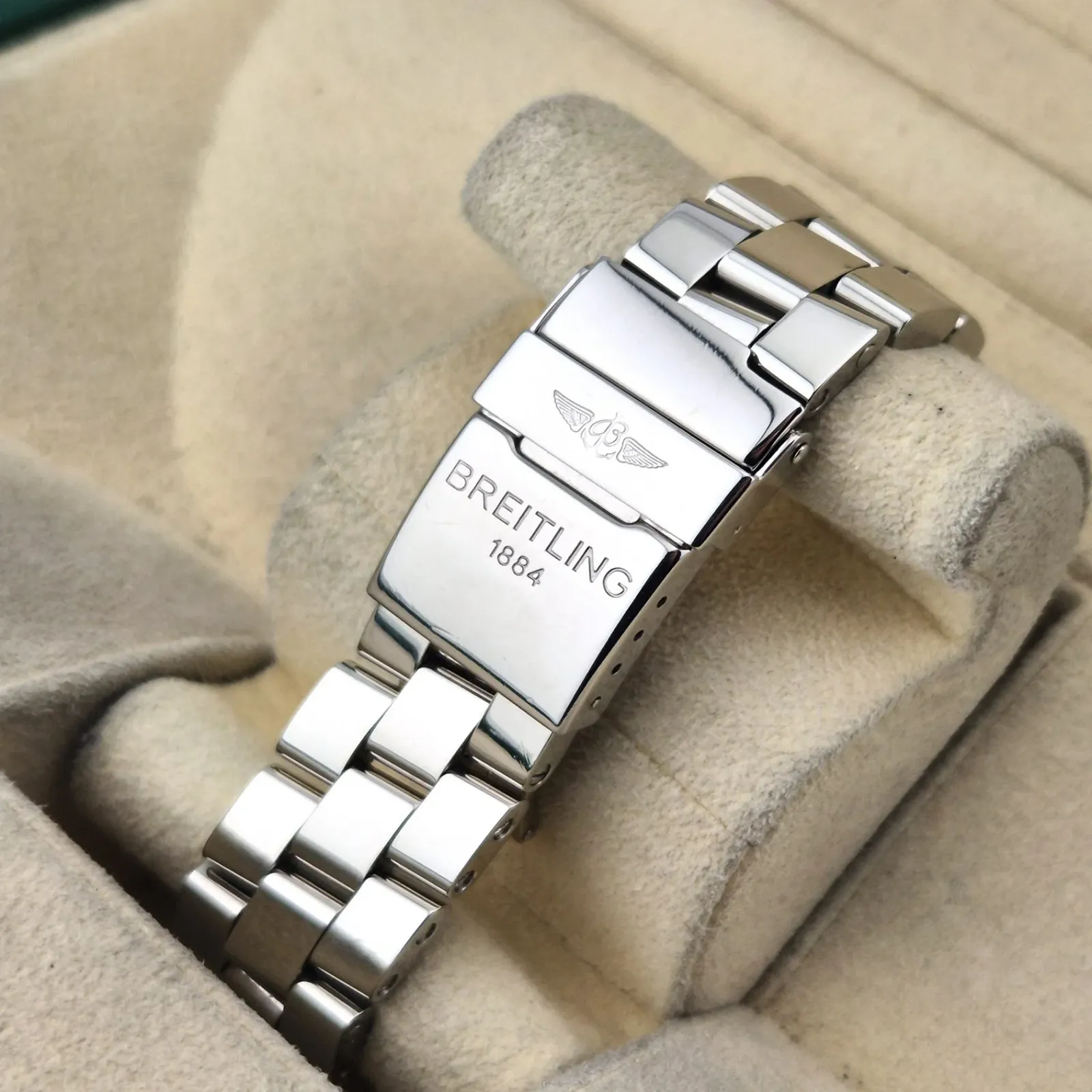 Breitling Superocean A17364 Price in Australia | $4k - image 6